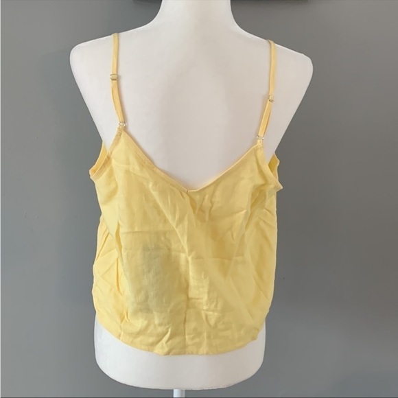 Le Lis Yellow Linen Blend Crop Top Tie Up Tank - Picture 6 of 10